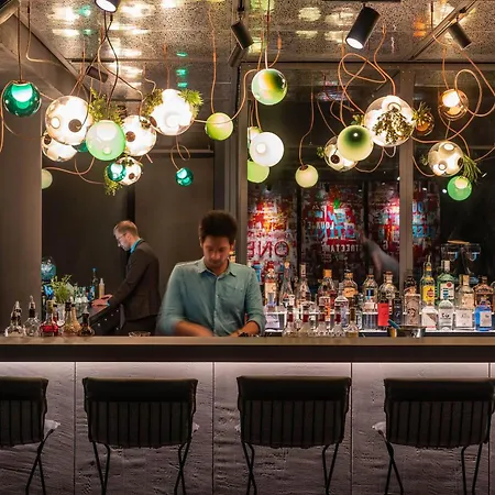 One Mitte 3* Berlín