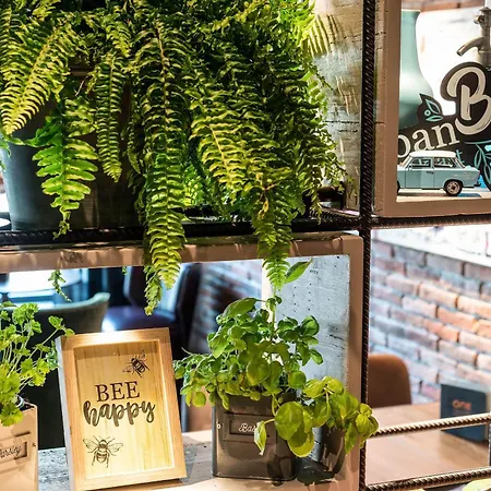 柏林米特1号汽车酒店 酒店 3*